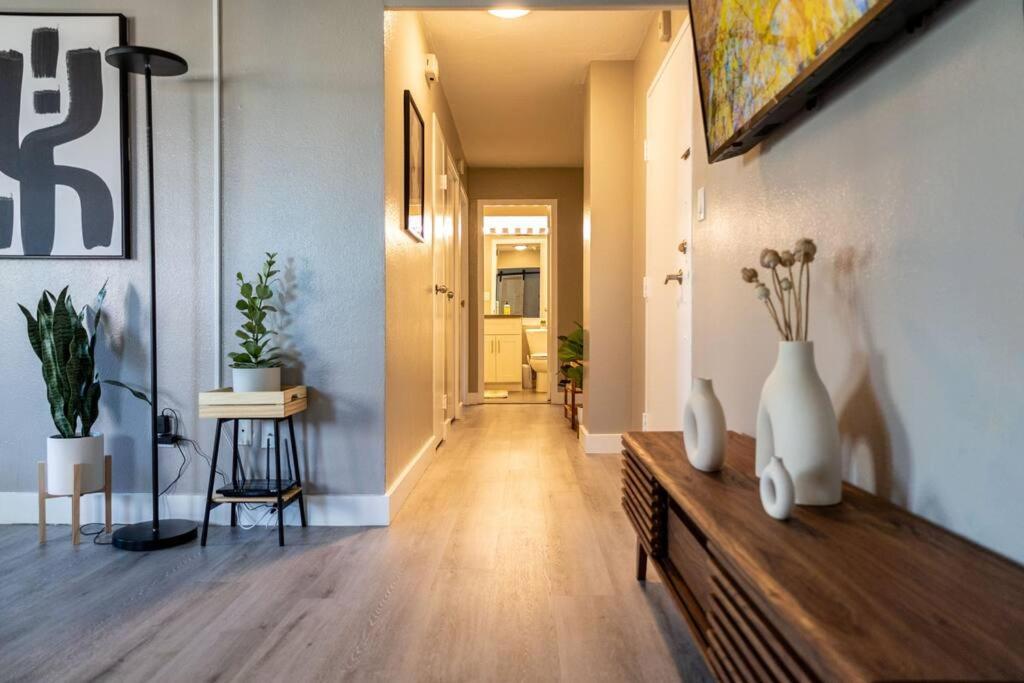2Br Downtown Convention Center Near Attractions Apartment Сиатъл Екстериор снимка